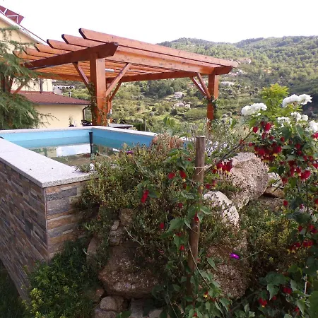 Casa Do Passarinho Hébergement de vacances *